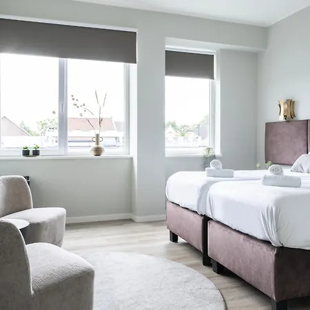 Appartement W Private Bathroom And Kitchen Access, Wifi *
