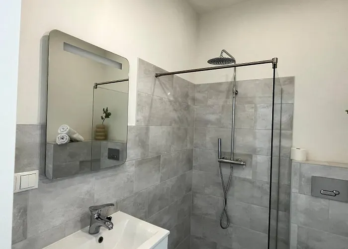 Relaxing Private W Bathroom & Wi-fi 아파트 *